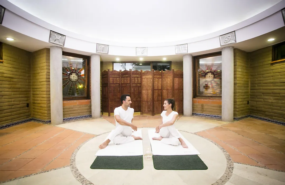 Hotel Los Olivos Spa-1